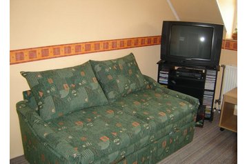 Family pension Balatonkenese 18